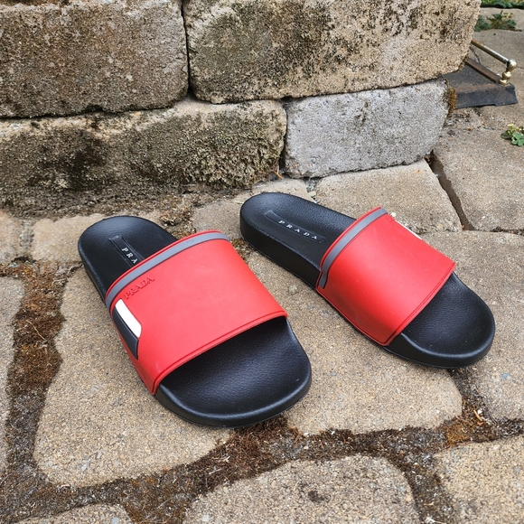 Prada Slides Men's Size 7 US 8 Made in Italy 🇮🇹 Near NEW condition! - Picture 8 of 9